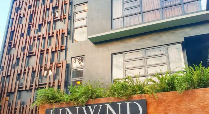 Unwnd Lux Hostel, Poblacion Makati City – Happy and Busy Travels